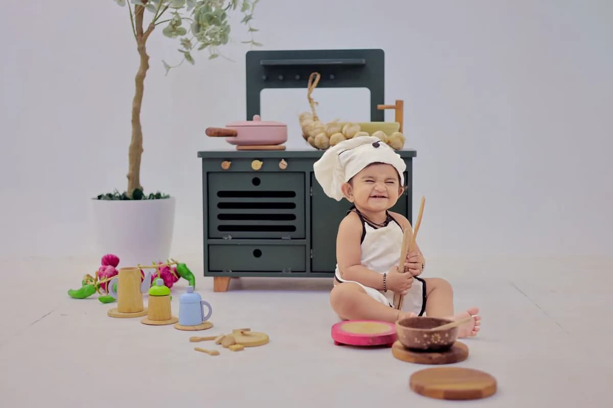 Kuzhinë druri “Little Chef”